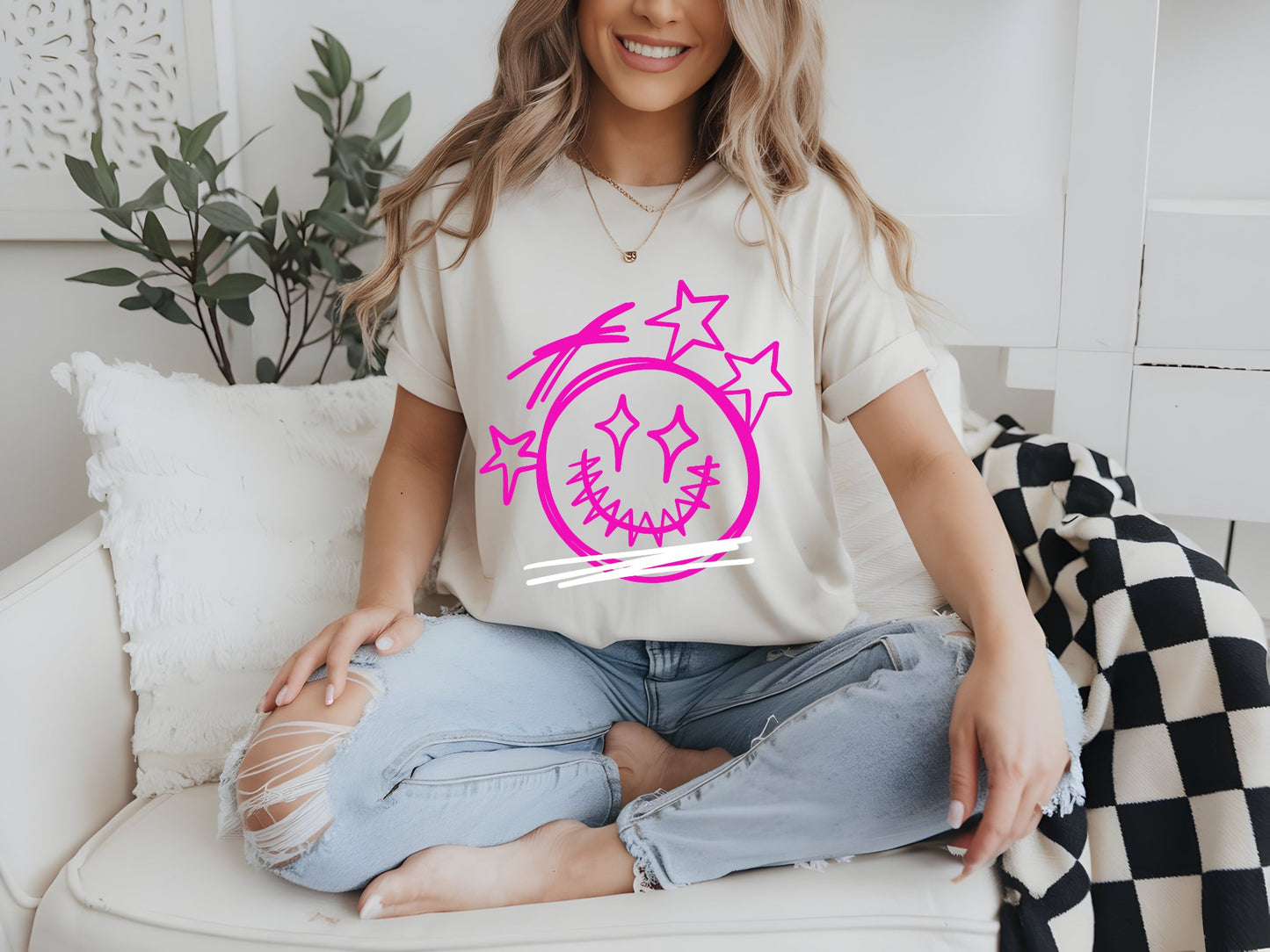 Keep Smiling Tee - woman-white-shirt