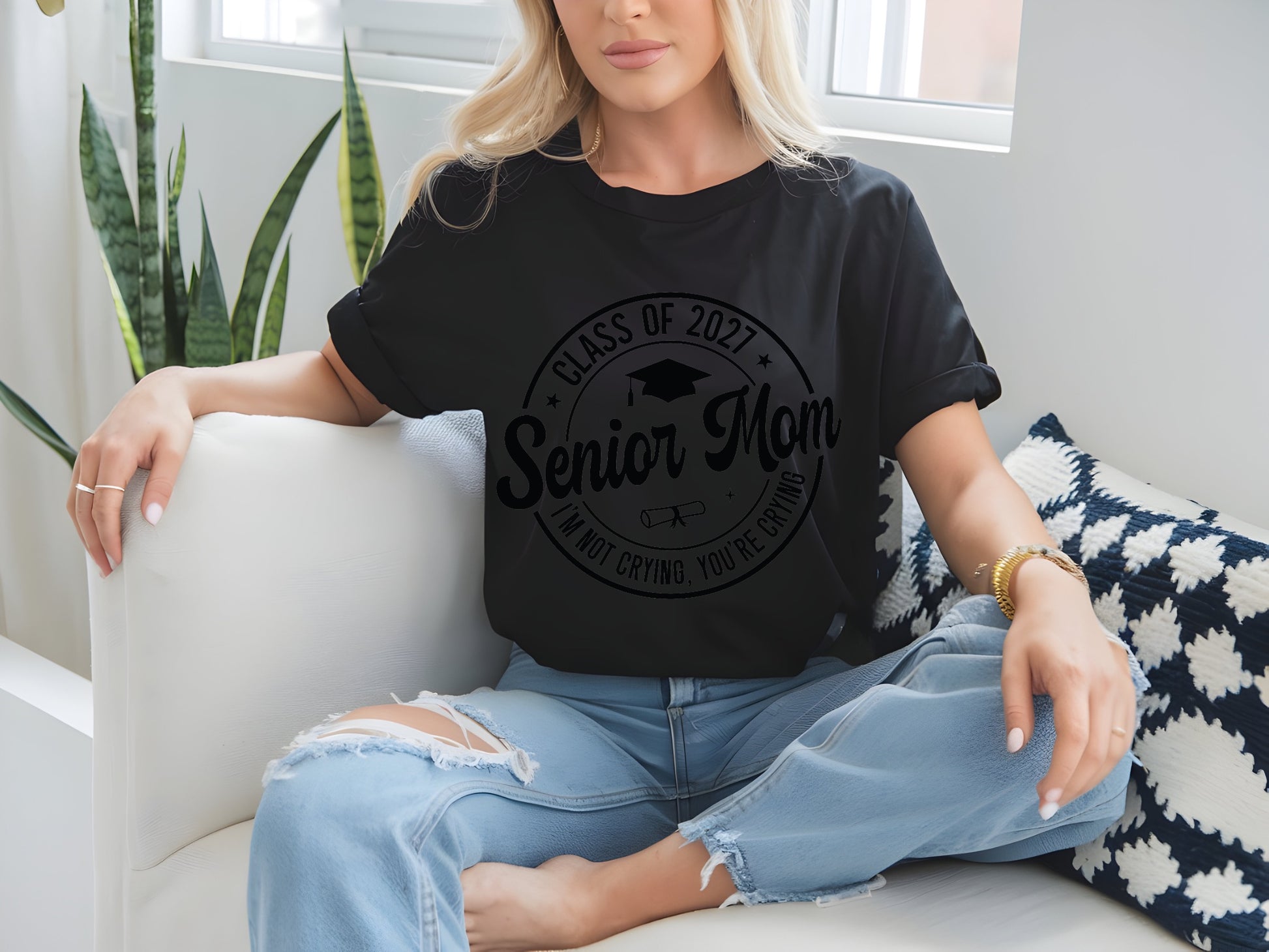 Senior Mom Class of 2027 Celebration Tee